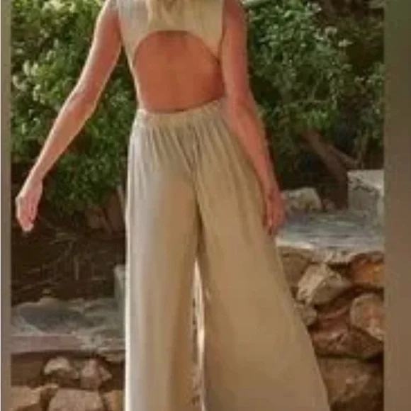 Free people dream one piece Sleeveless in Blarney Stone size Large - Picture 5 of 6